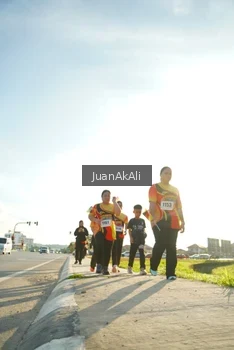 Runner Photo 2374159