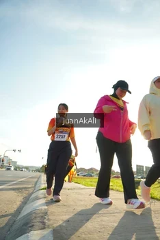 Runner Photo 2374340