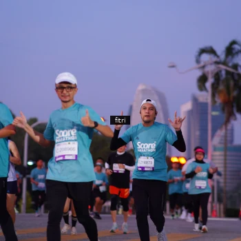 Runner Photo 2374450