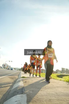 Runner Photo 2374533