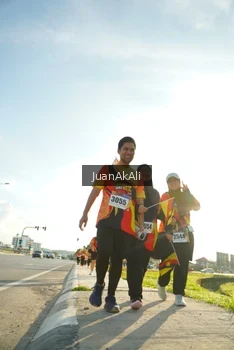 Runner Photo 2374946