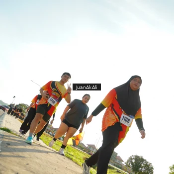 Runner Photo 2375126