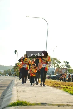 Runner Photo 2375455