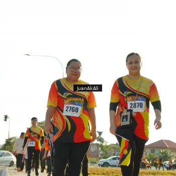 Runner Photo 2375953