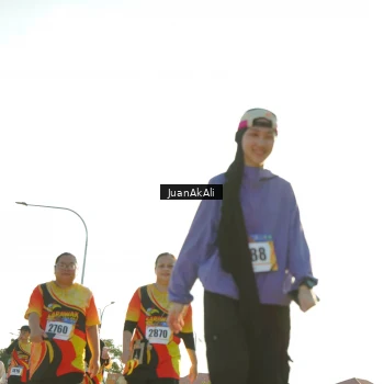 Runner Photo 2376059