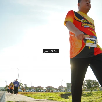Runner Photo 2376141