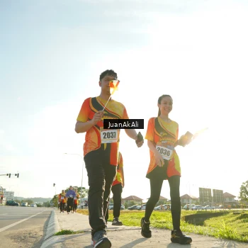 Runner Photo 2376179