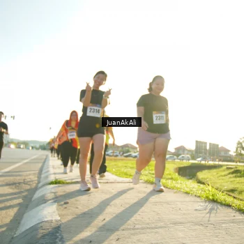 Runner Photo 2376453