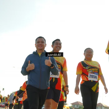 Runner Photo 2376773