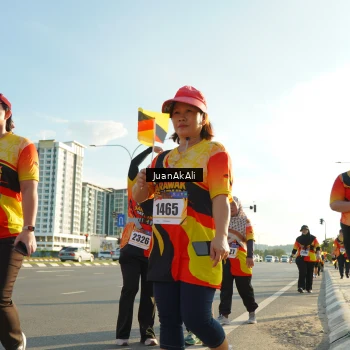 Runner Photo 2378251