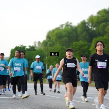 Runner Photo 2378302