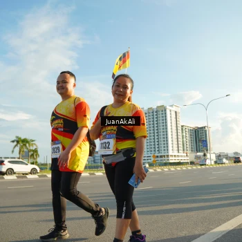 Runner Photo 2378443
