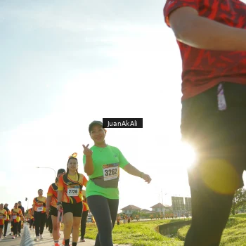 Runner Photo 2378504