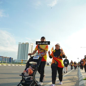 Runner Photo 2378807