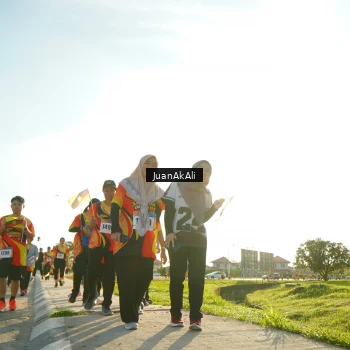Runner Photo 2379078