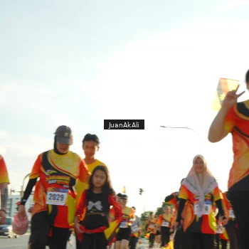 Runner Photo 2379142