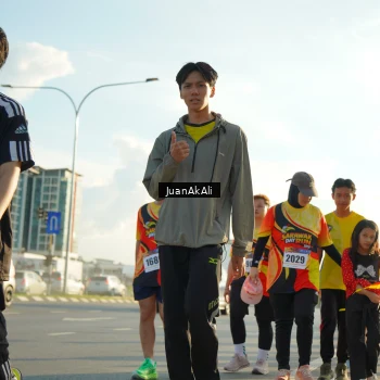 Runner Photo 2379149