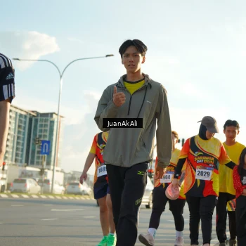 Runner Photo 2379153