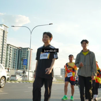 Runner Photo 2379169