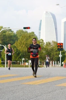 Runner Photo 2382353