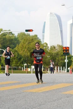 Runner Photo 2382354