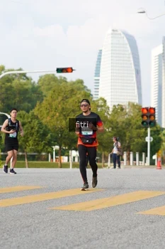 Runner Photo 2382355