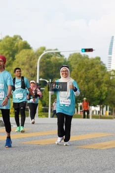 Runner Photo 2382363