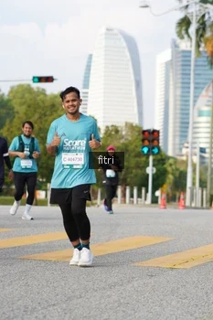 Runner Photo 2382375