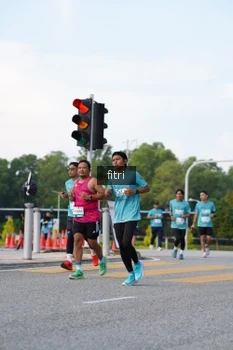 Runner Photo 2382459