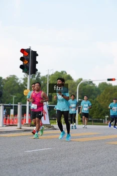 Runner Photo 2382461
