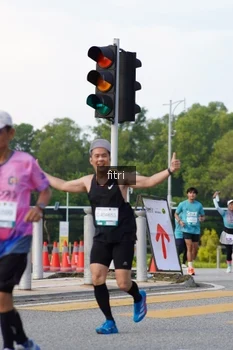 Runner Photo 2382474