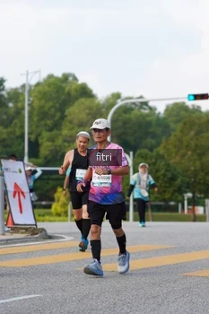 Runner Photo 2382480