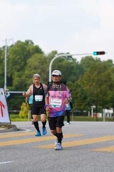 Runner Photo 2382482