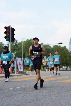 Runner Photo 2382502