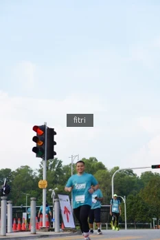 Runner Photo 2382512