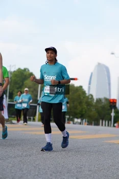 Runner Photo 2382523