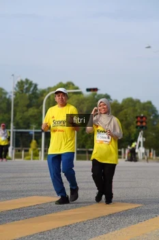 Runner Photo 2382994