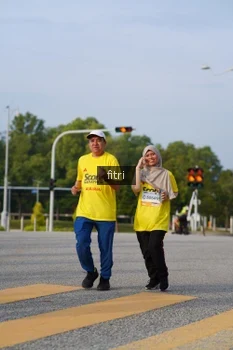 Runner Photo 2382996