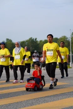 Runner Photo 2382999