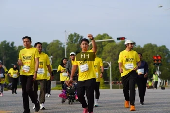 Runner Photo 2383003
