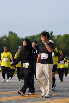 Runner Photo 2383006