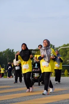 Runner Photo 2383024