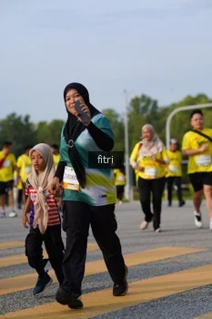 Runner Photo 2383036
