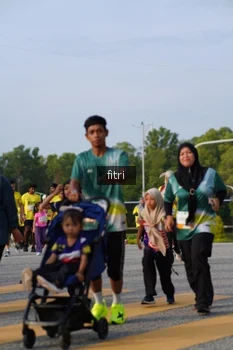 Runner Photo 2383040