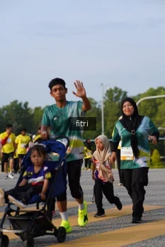 Runner Photo 2383046