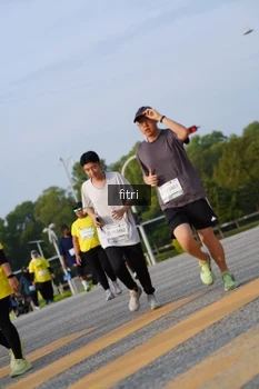 Runner Photo 2383059