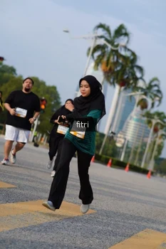 Runner Photo 2383125