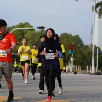 Runner Photo 2383144