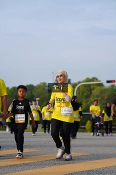 Runner Photo 2383185