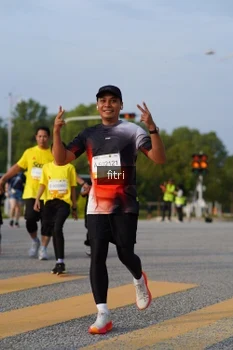 Runner Photo 2383248